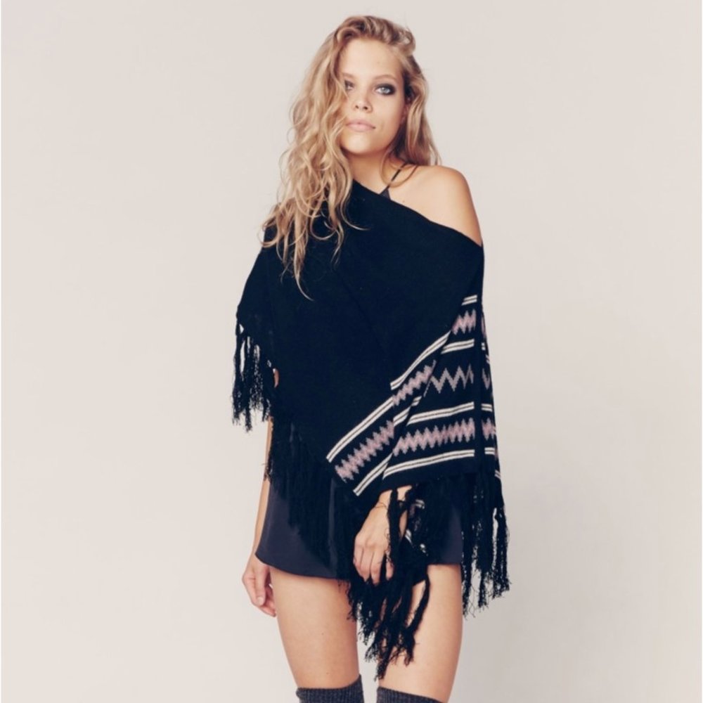 27 Miles Malibu Cropped Cashmere Fringe Poncho